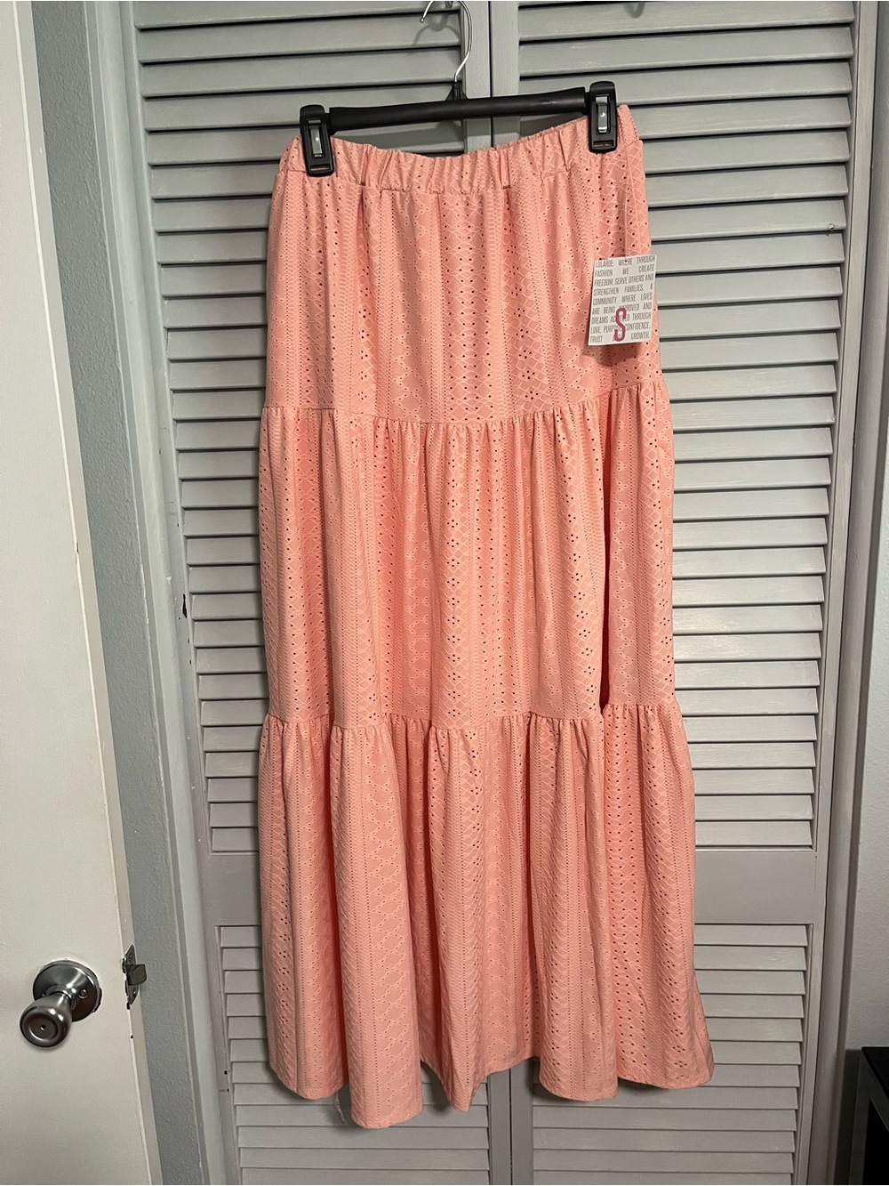LuLaRoe Peach Eyelet Tiered Maxi Skirt